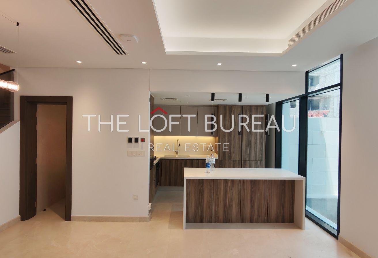 3BHK Townhouse 2% DP PP Till 2034 Garden View