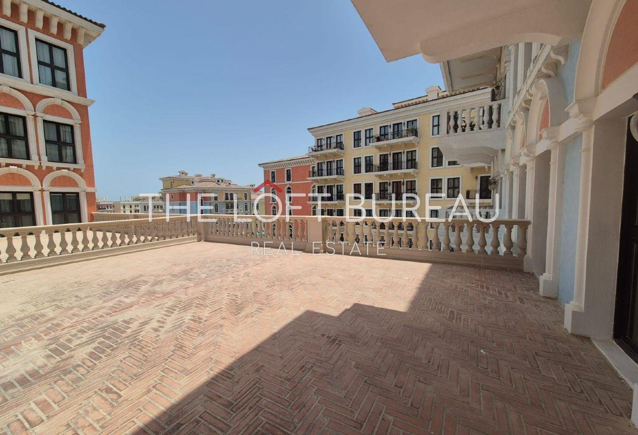 NO COMMISSIONS | LARGE TERRACE | QANAT QUARTIER