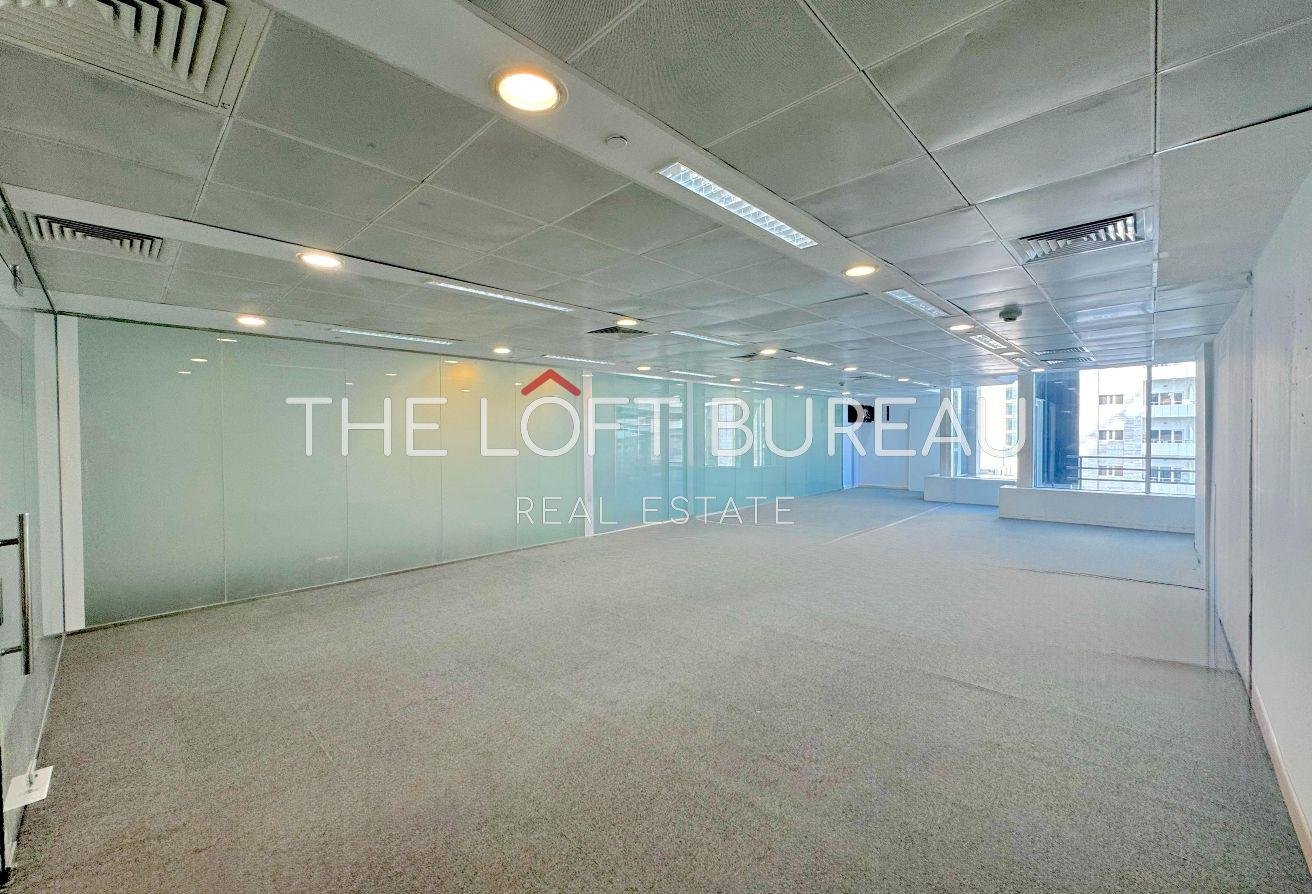 BILLS INCLUDED NO COMMISSION OFFICE SPACE