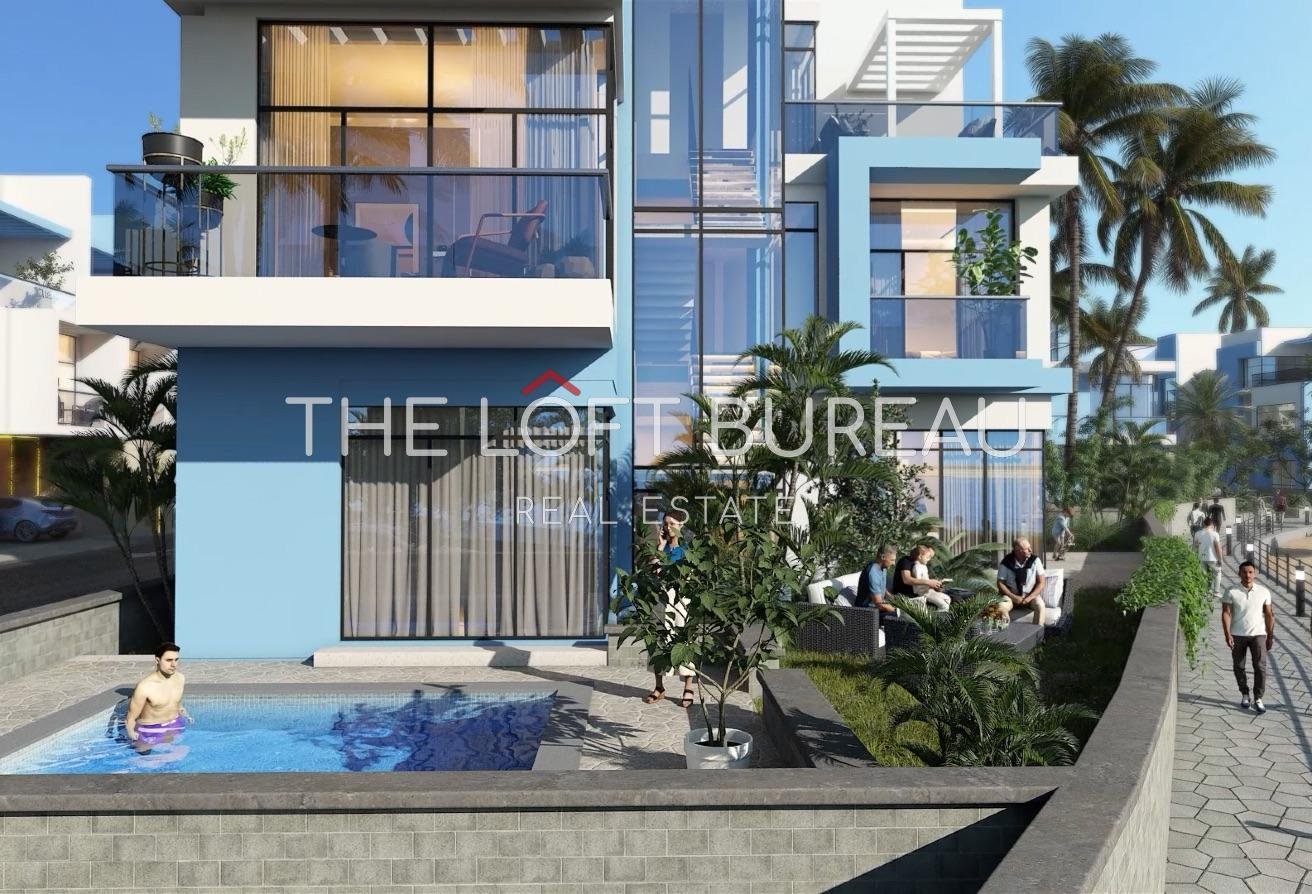 Beach Access! 4BR Town House 9 Year Payment Plan!