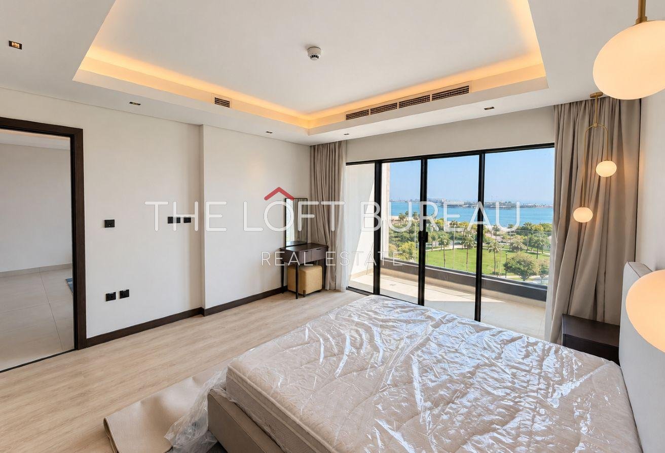Brand New 1 BR Sea View in La Plage Beach Access
