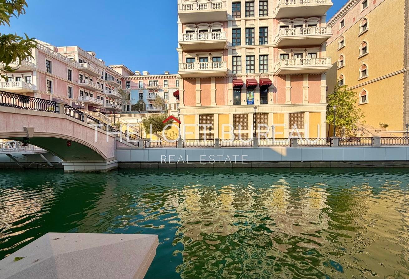 Home 6 Luxury 3-Bedroom Triplex | Sea View