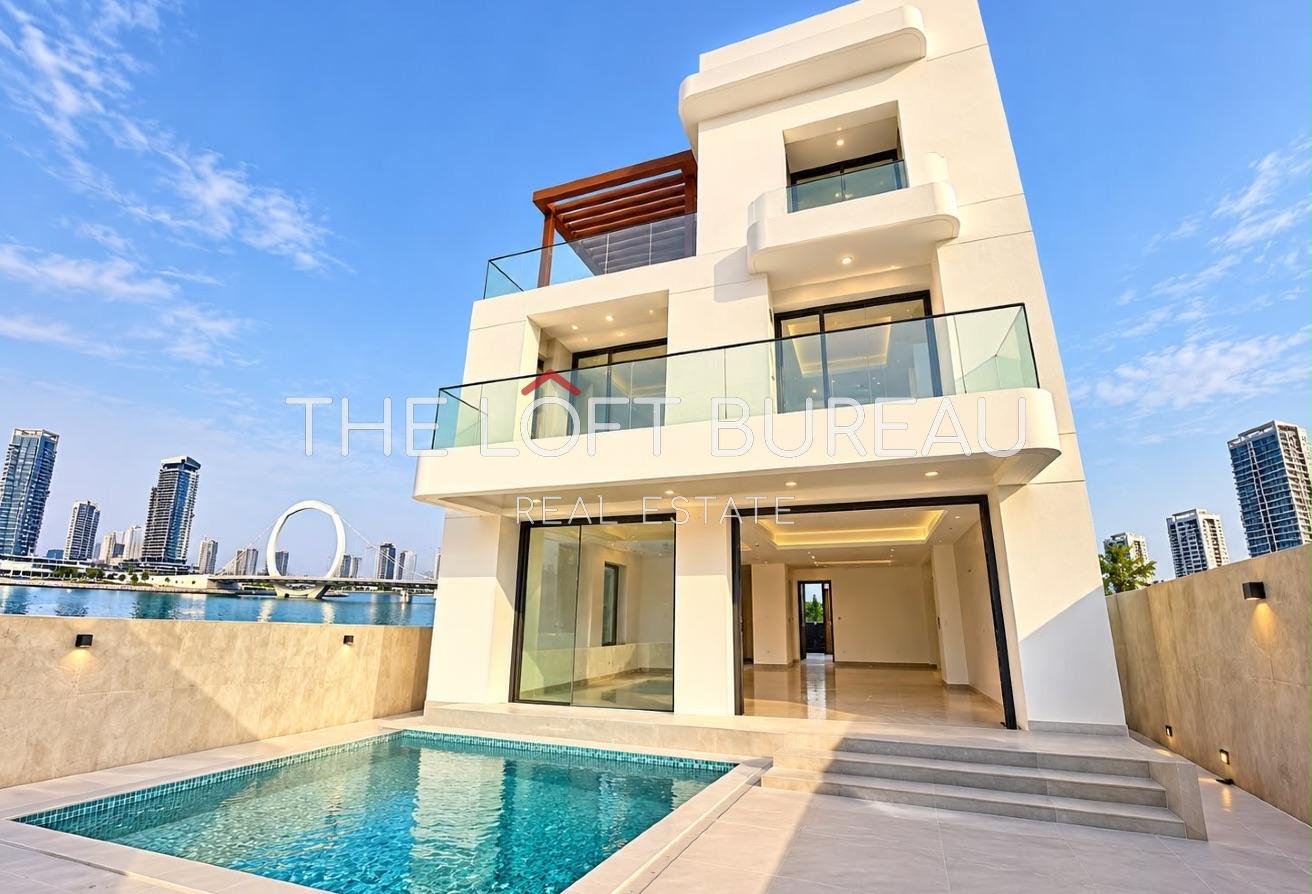 Waterfront |5BR Villa|Private Pool| 9 Y .Plan