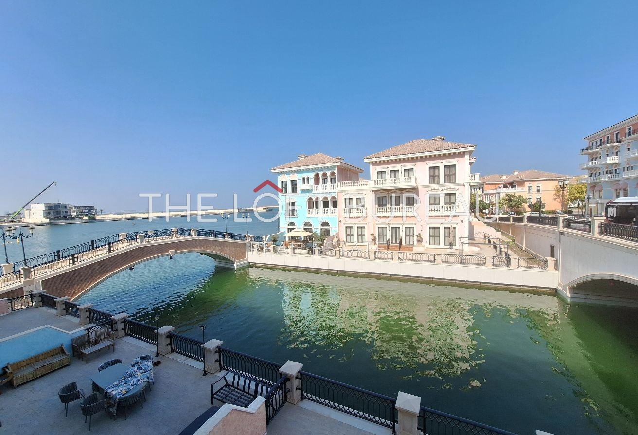 Stunning Waterfront Triplex Townhouse in Qanat