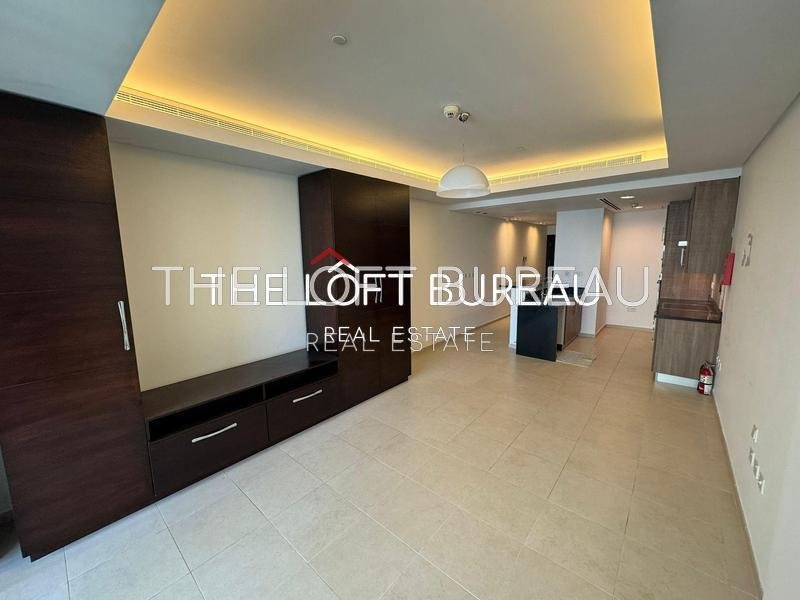 STUDIO| SEMI FURNISHED| BILLS INCLUDED| BALCONY|