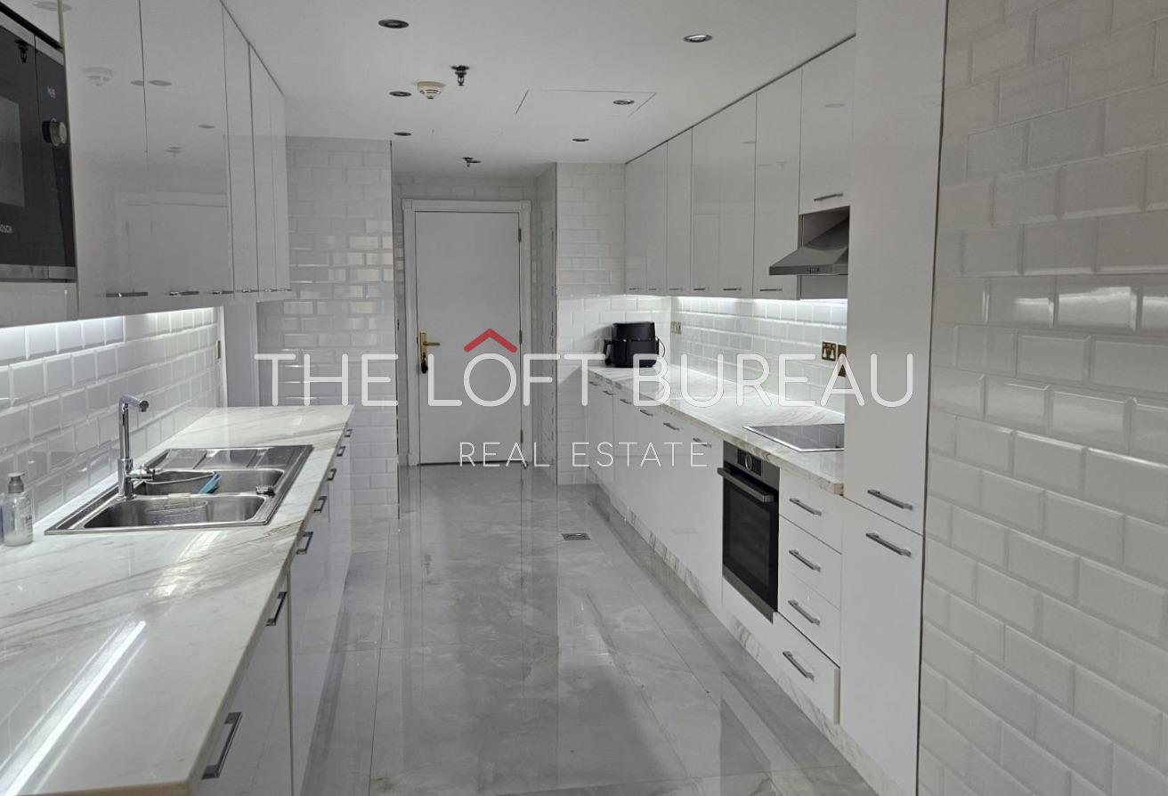 RONOVATED 3BHK+MAID | HOT DEAL | MARINA VIEW