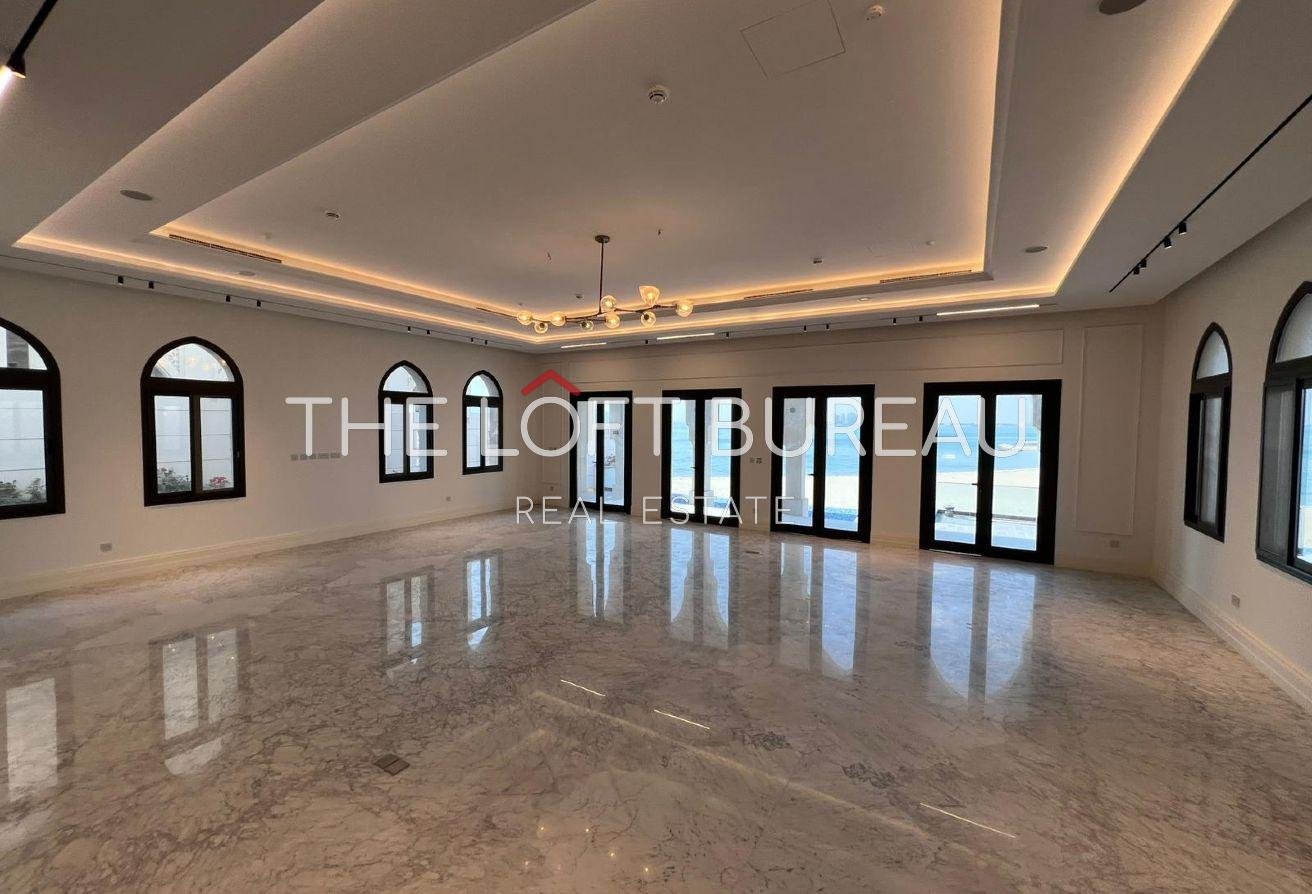 Home 10 PRIVATE BEACH || MODERN LA PLAGE VILLA || MODERN