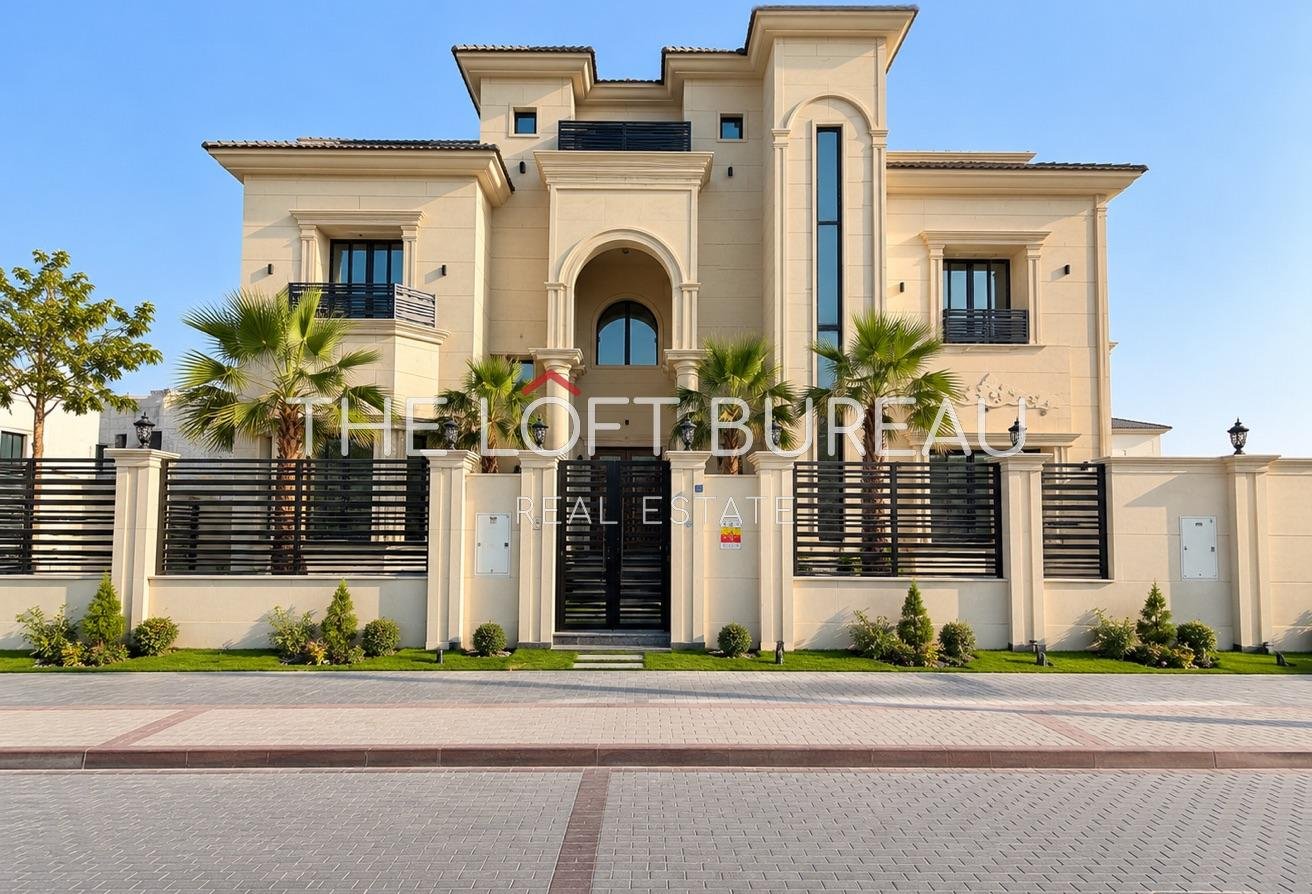 BRAND NEW || SUPER LUXURY MODERN || PRIVATE POOL
