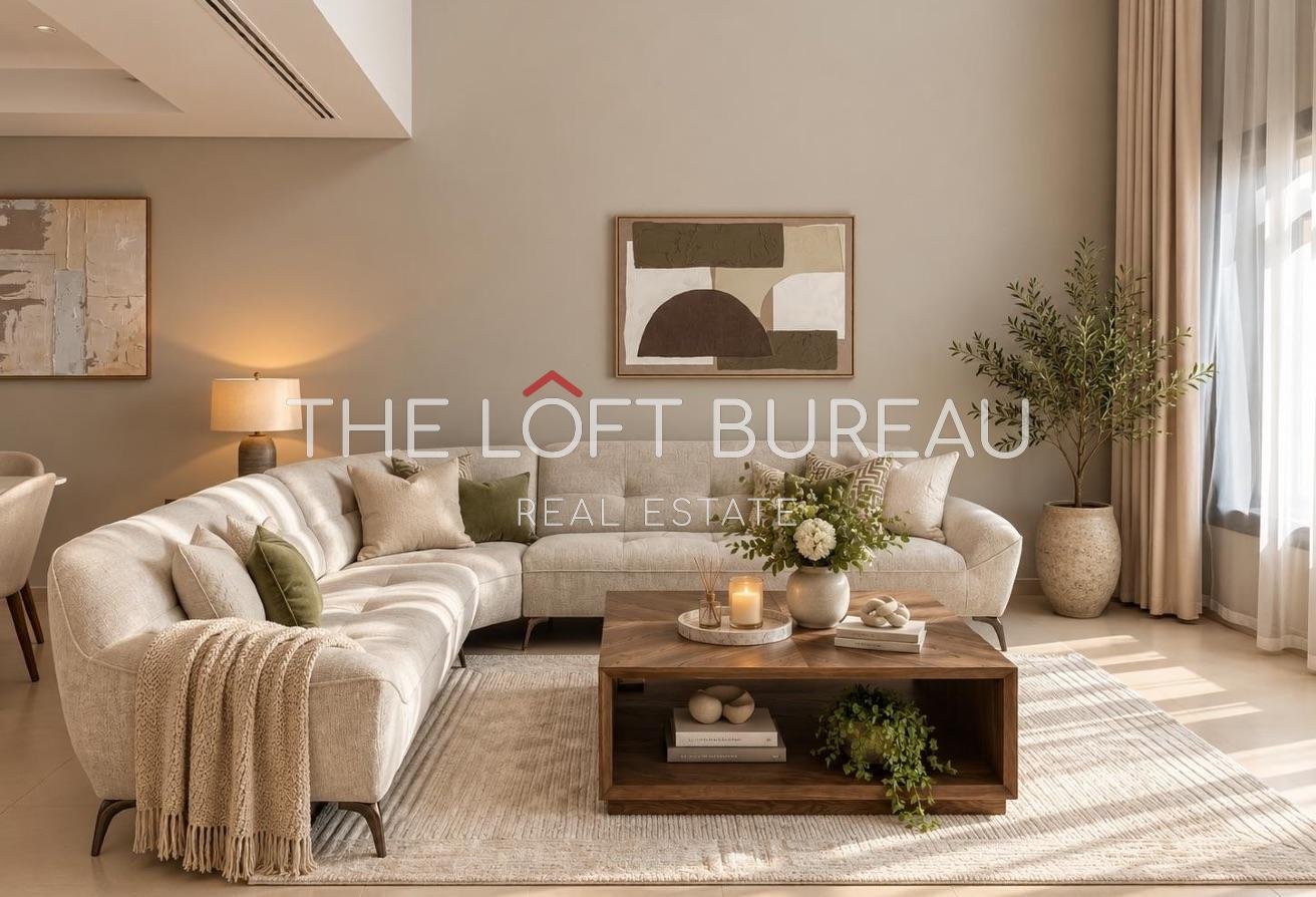 Luxurious Renovated Townhouse | Marina View