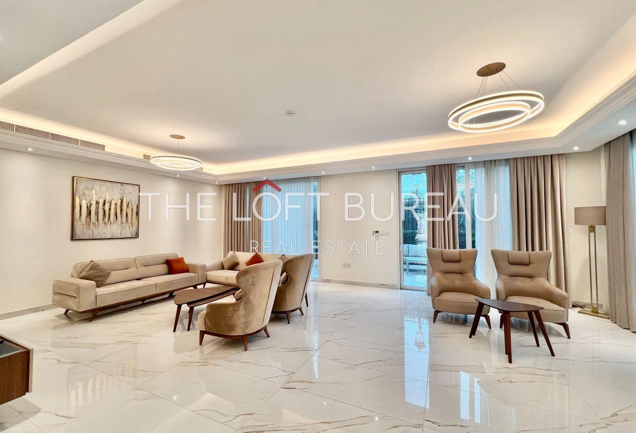 NO AGENCY FEE | PREMIUM 5 BHK + M ROW VILLA