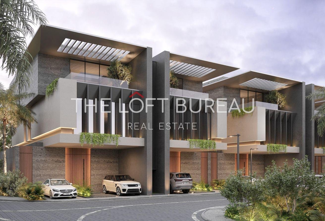 Luxurious 5BR Villa+Maid & Driver Room | 6-Year PP