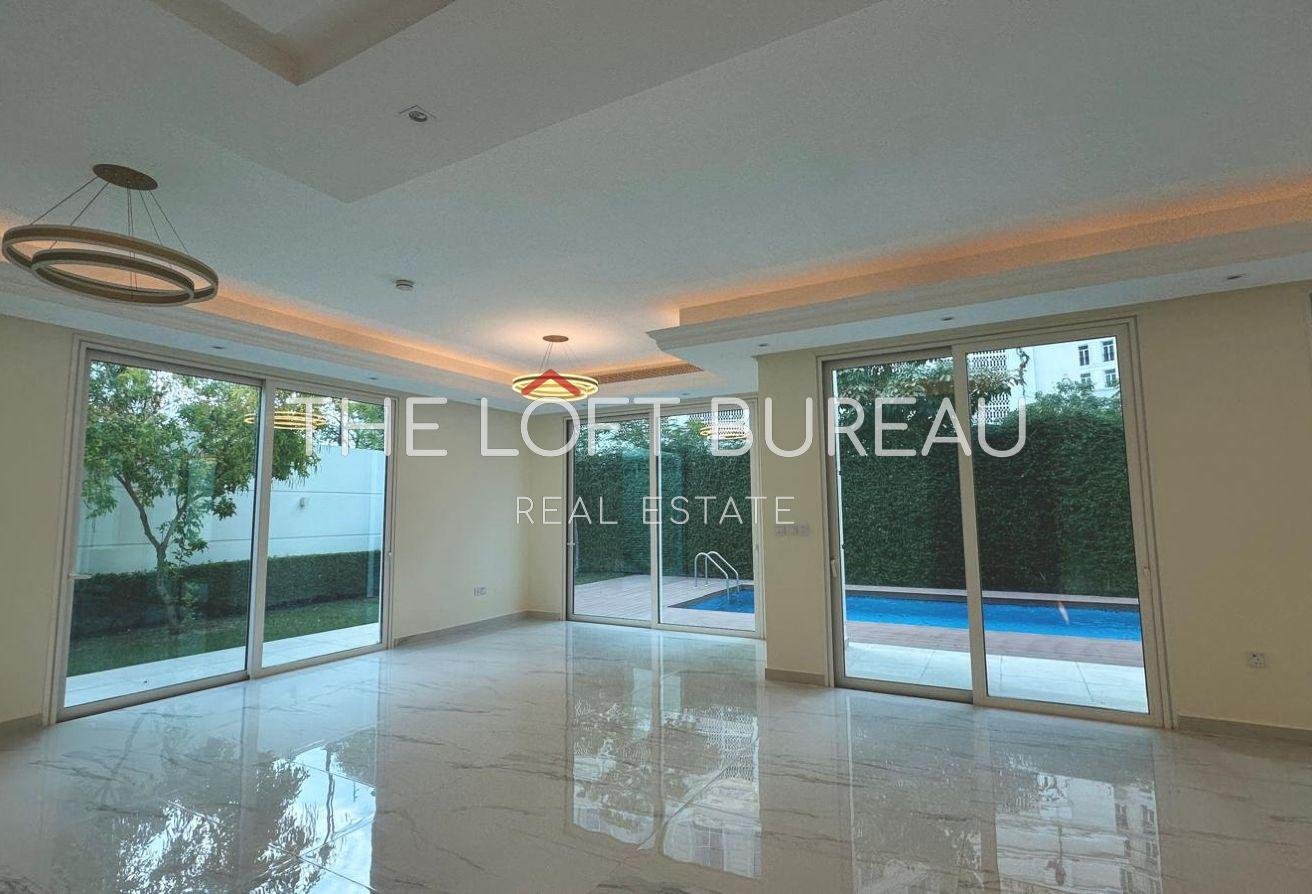 Home 7 No Commission | Private Pool | Driver’s Room