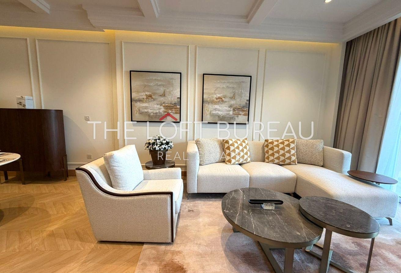 Home 10 Exclusive FF 1 BR in Porto | Sea View | 3Y PP