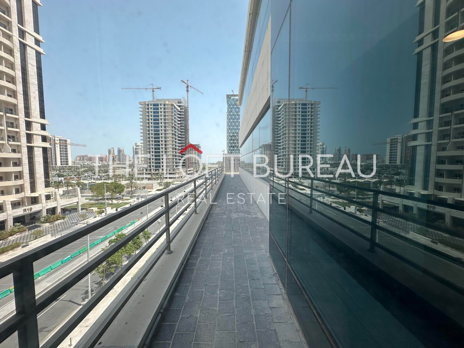 LUSAIL MARINA OFFICE | BALCONY | PRIME LOCATION