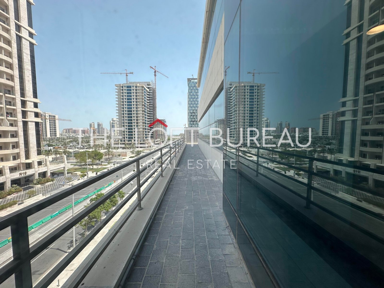 LUSAIL MARINA OFFICE | BALCONY | PRIME LOCATION