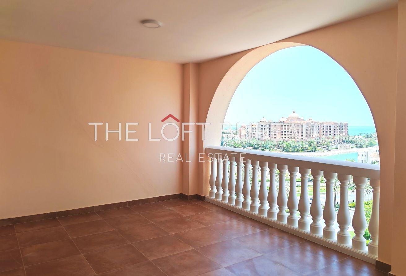 2BHK | 205m² | Sea View | PA14 | 2.47M|