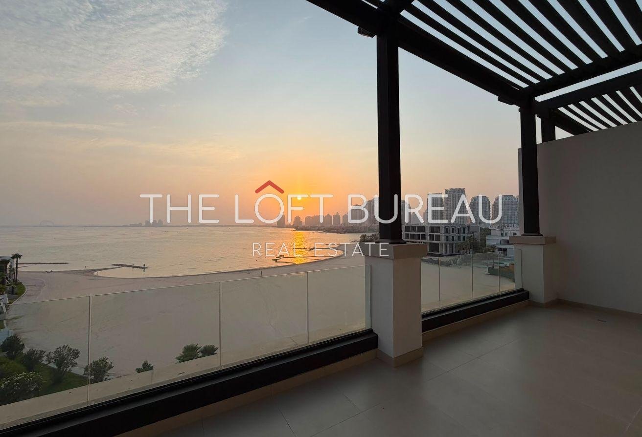 Home 10 2 MONTHS FREE/LUXURIOUS 3 BHK DUPLEX/BEACH VIEW