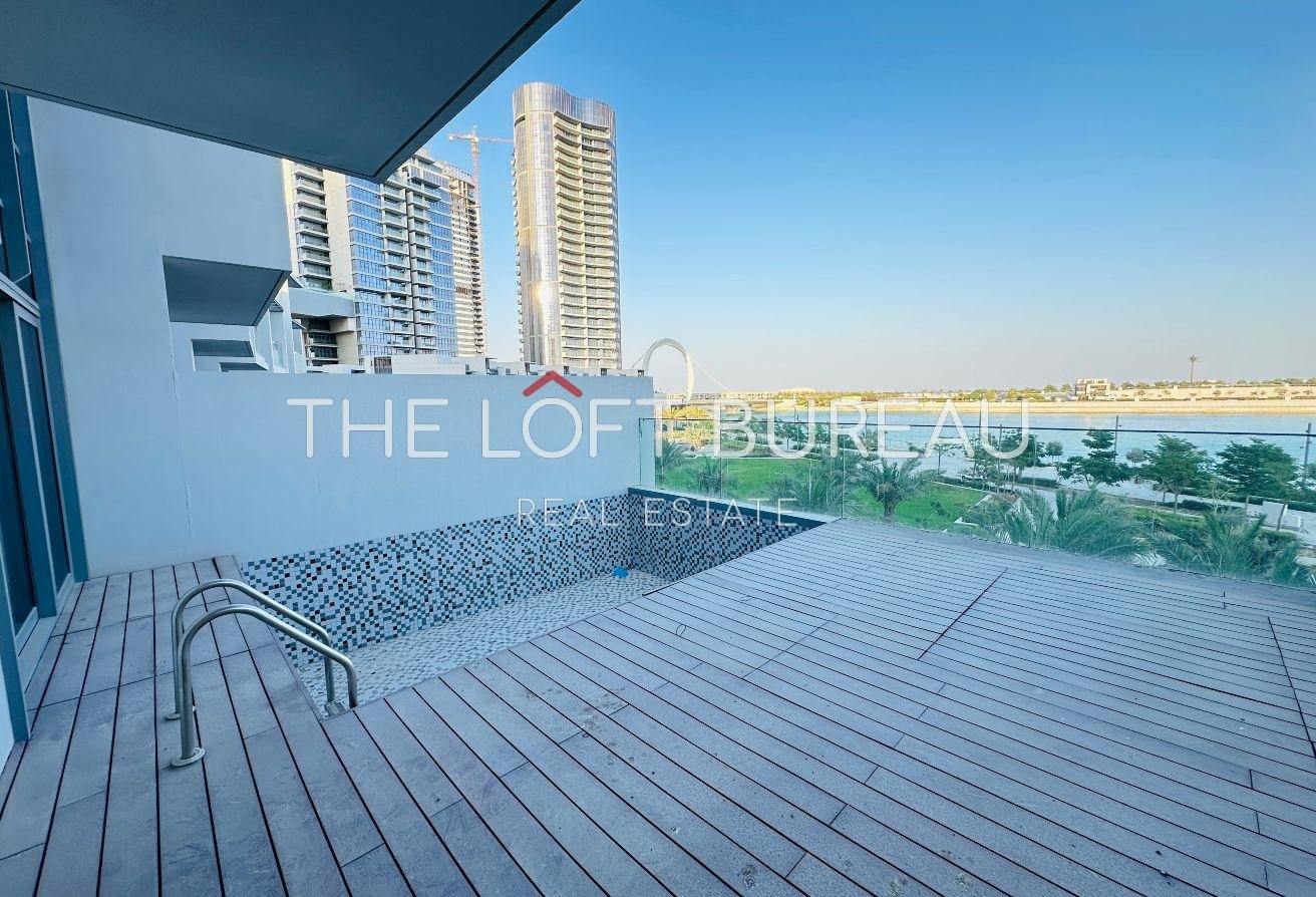 NO COMMISSION|PRIVATE POOL|4 YEAR PLAN|3+MAID TH