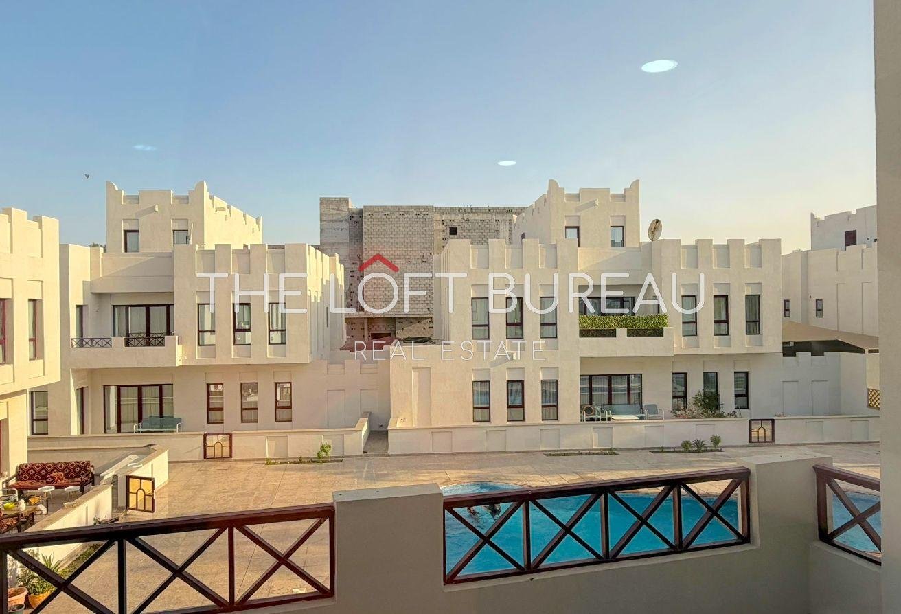 5 BR+MAID VILLA+DRIVER ROOOM| BEACH ACCESS|