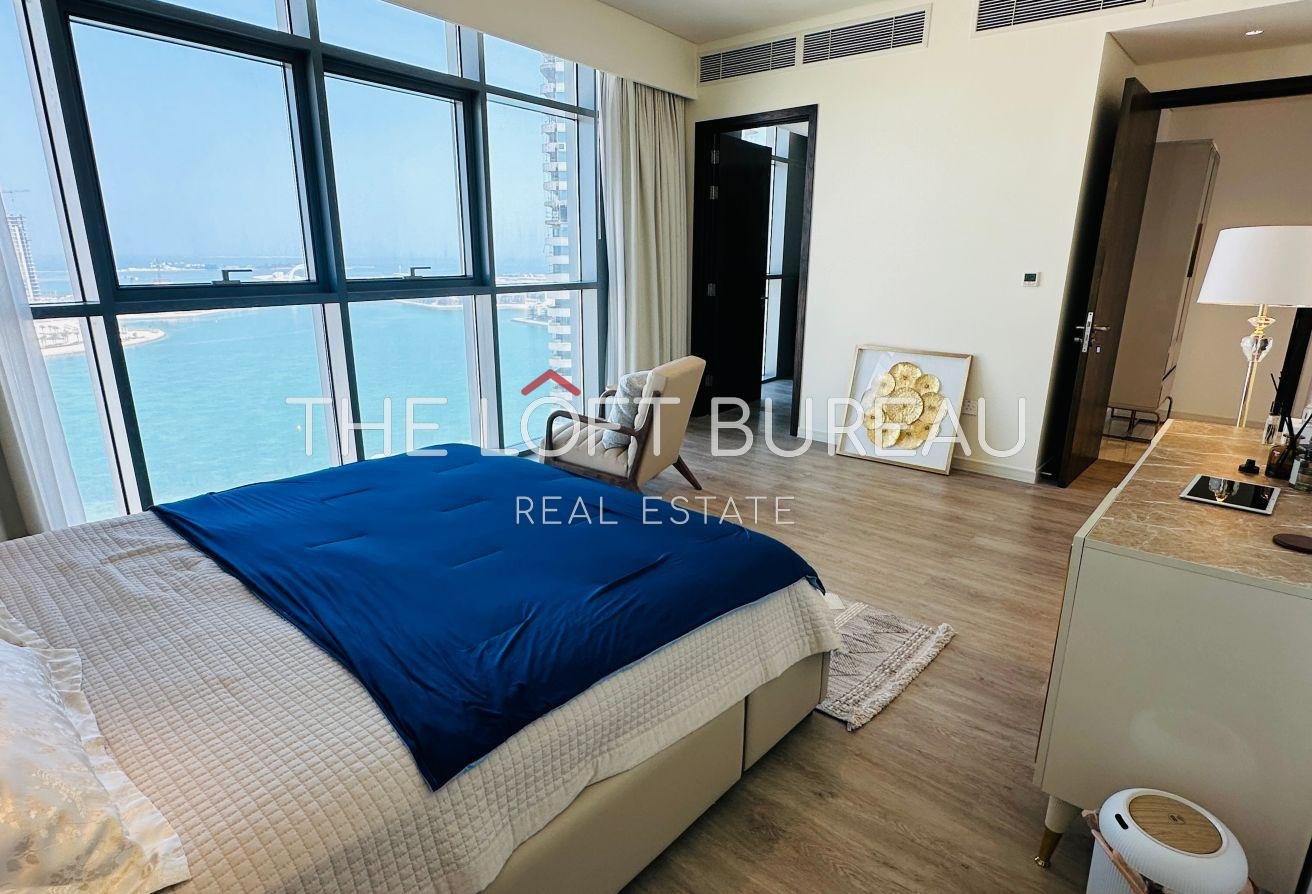 EXCLUSIVE|WATERFRONT|RARE UNIT|FURNISHED|PROMO