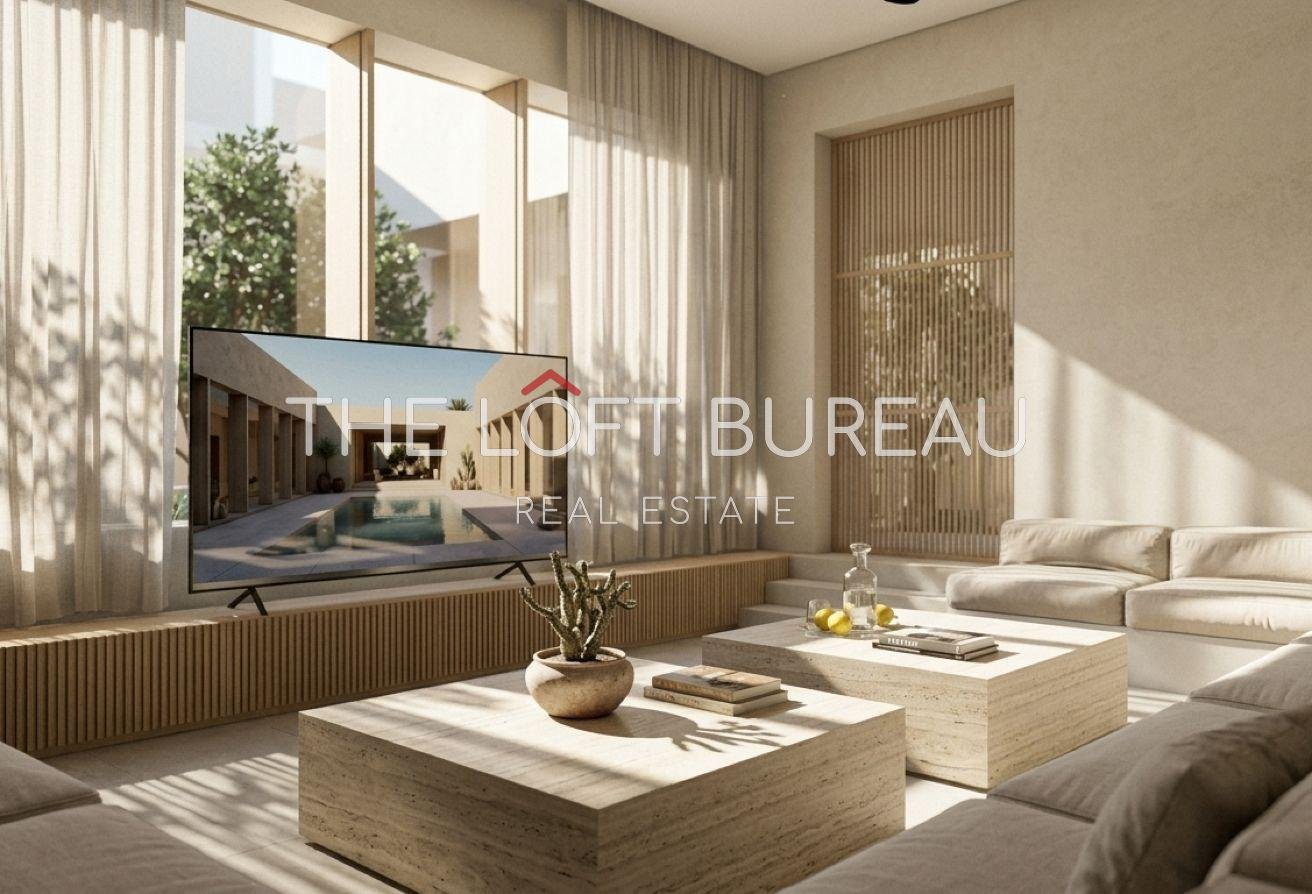 Stand Along| Brand New |Massive Private Landscape
