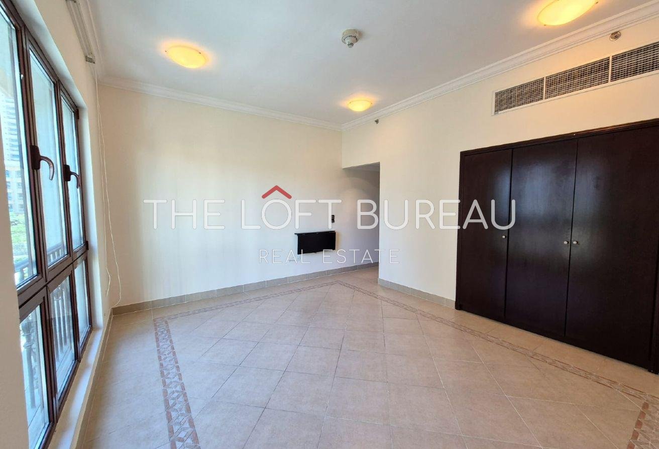 STUDIO| SEMI FURNISHED | NO COMMISSION