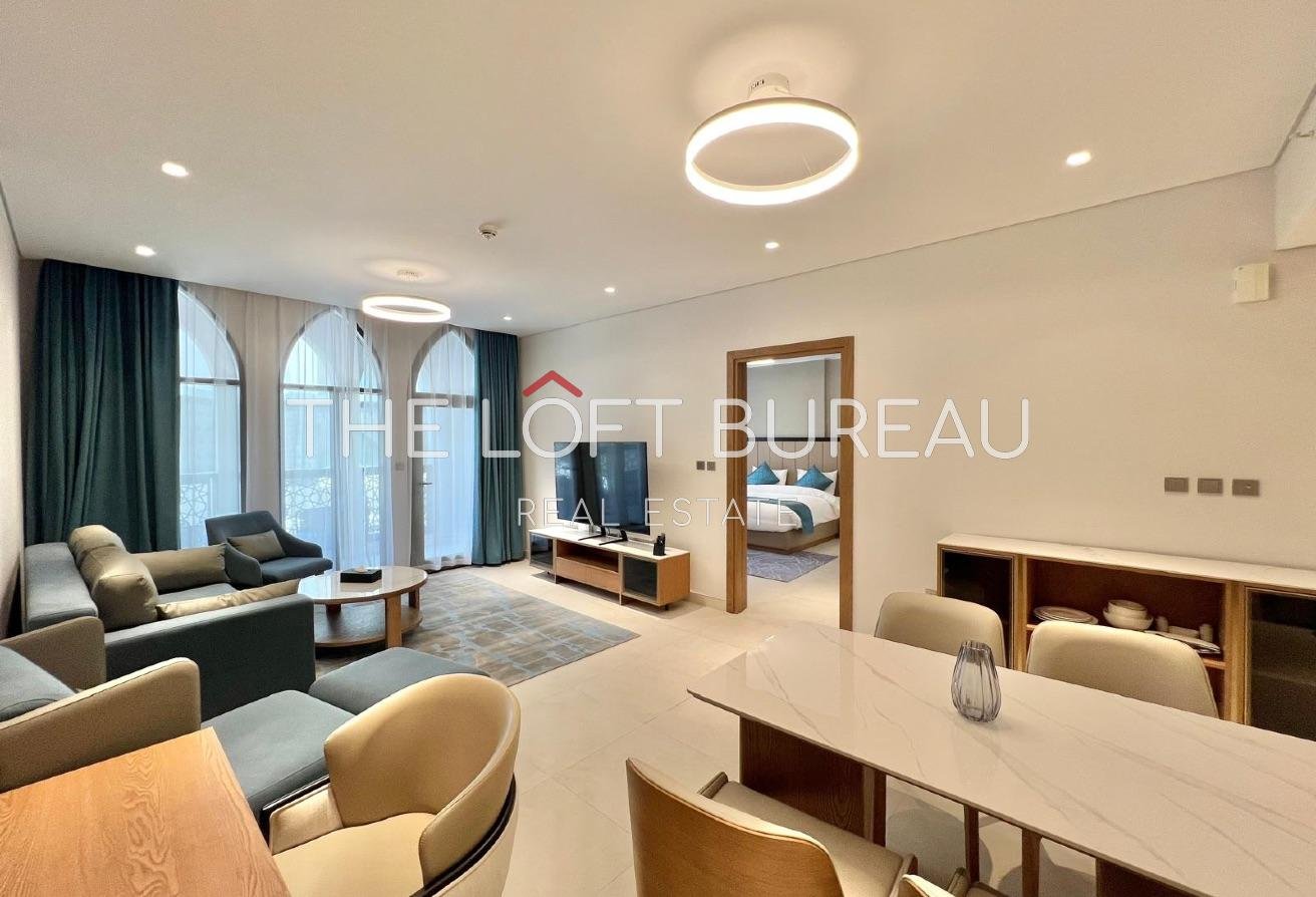 New Big 1BR | Balcony | Free Month | WiFi | Beach