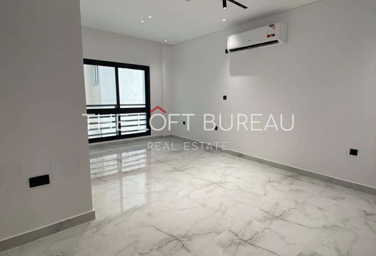 SUPER LUXURY MODERN ||BRAND NEW|| SEMI FURNISHED