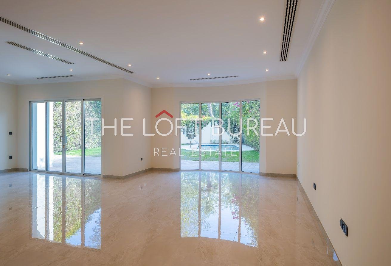 4BR VILLA || PRIVATE POOL & GARDEN
