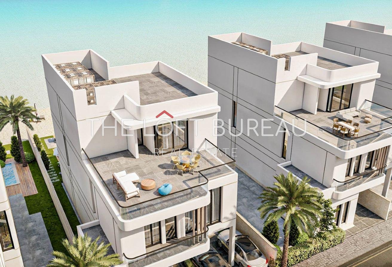 Luxury Sea View 5 BHK Villa | 7 Year PP | FREEHOLD