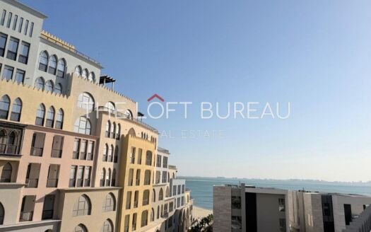 LUXURY LIVING | BEACH | FIRST RENT | NO FEE | WIFI