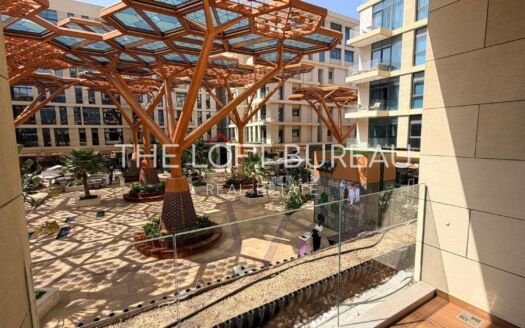 Lease To Own! 1BR +Den No Fees 2% DP 7Y Free SRVS.