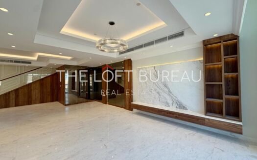 Upgraded 4 BR Duplex Penthouse in Porto Arabia