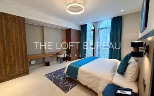 Beach Front FF 1 BR | Limited Offer 1 Month Free