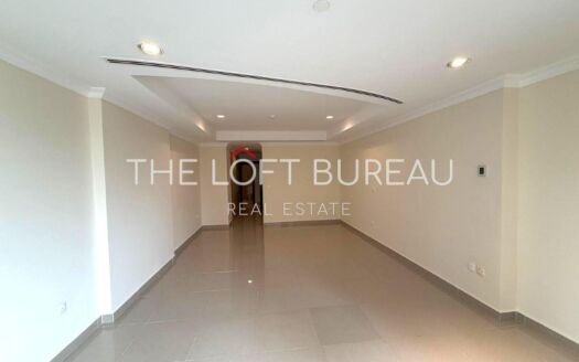 STUDIO WITH BALCONY || BILLS INCLUDED || FF