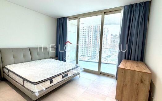 Brand New// Fully Furnished// Balcony City View