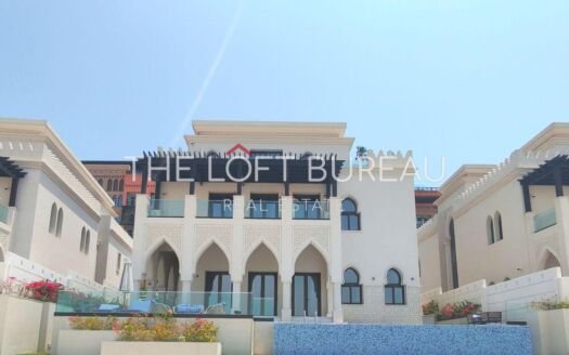 Beachfront Villa | Pool | FF | Luxury | 130K