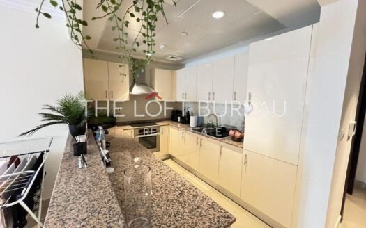 BILLS IN/CHARMING STUDIO WITH FULL MARINA VIEW