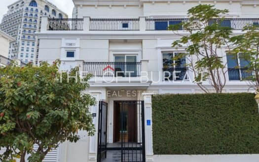 6BHK + Driver| Backyard| Floresta Gardens| No Fee|