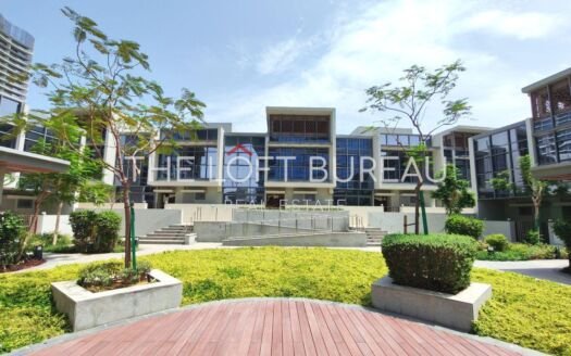 4BHK+M TH |371m²| Sea View | PP | POOL/YARD | 7M