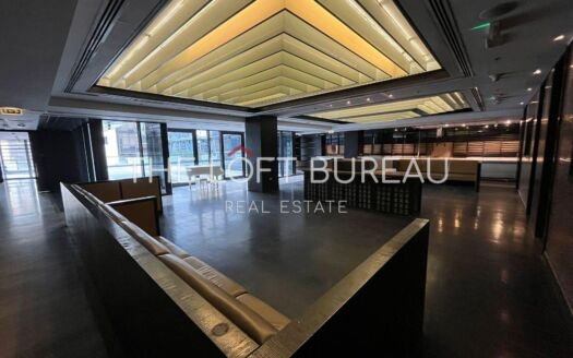 Prime Location | Terrace | Private Access | Ready