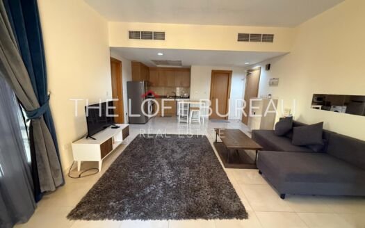 Cozy Stylish 1bd unit with Balcony