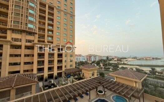 | Spacious | 2 Bedrooms In porto | Huge Balcony