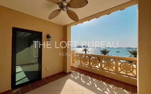 MODERN SEA VIEW 2-BEDROOM TOWNHOUSE