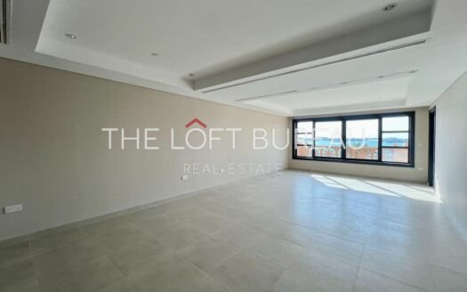 MODERN SEA VIEW 2-BEDROOM TOWNHOUSE