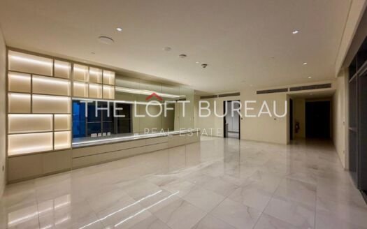 Sea View Gorgeous 2 BR | 6 Years PP| No Commission