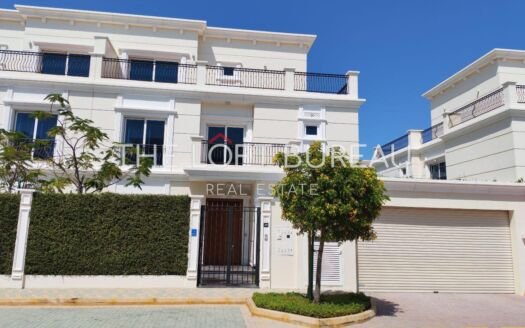 For Rent| 6BHK Villa| Floresta Gardens| Pool |