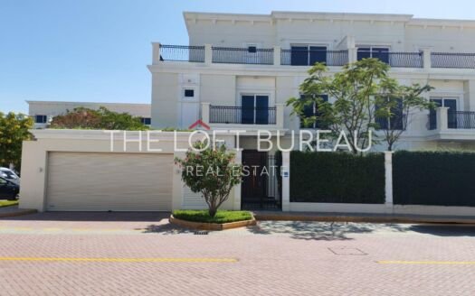 6BHK Villa |560m²| Private yard | Floresta |32.5K